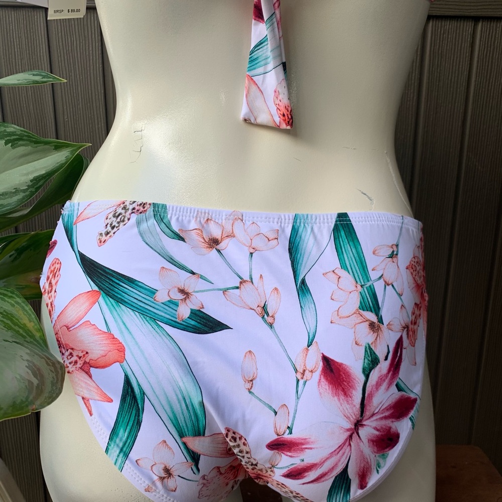 La Blanca Flyaway Orchid Bikini bottoms